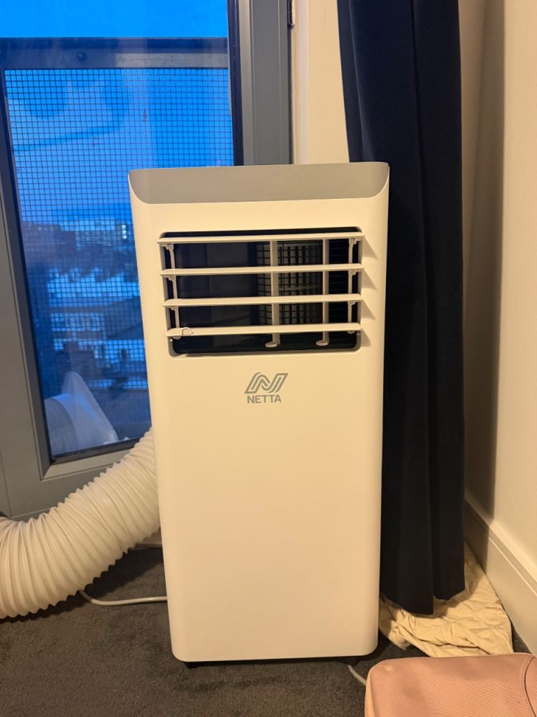 Netta Portable Air Conditioner OL-A016PP26N2 - As Good As New
