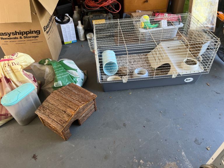 Small Pet Hutch and accessories- FREE