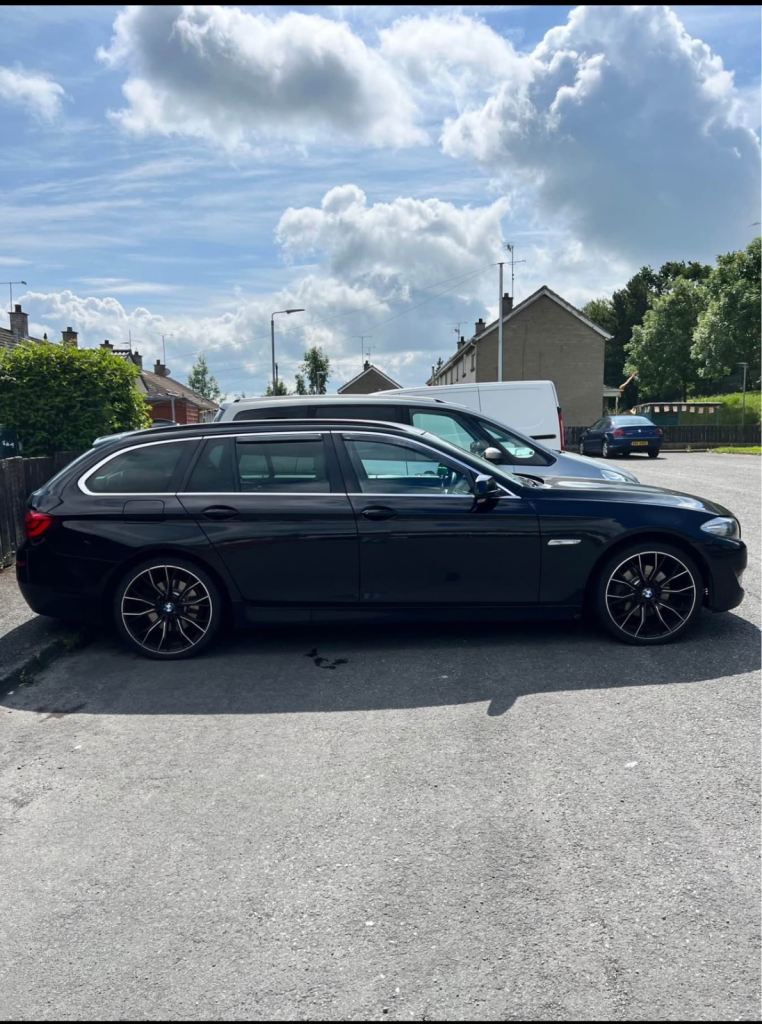 BMW, 5 SERIES, Estate, 2013, Manual, 1995 (cc), 5 doors