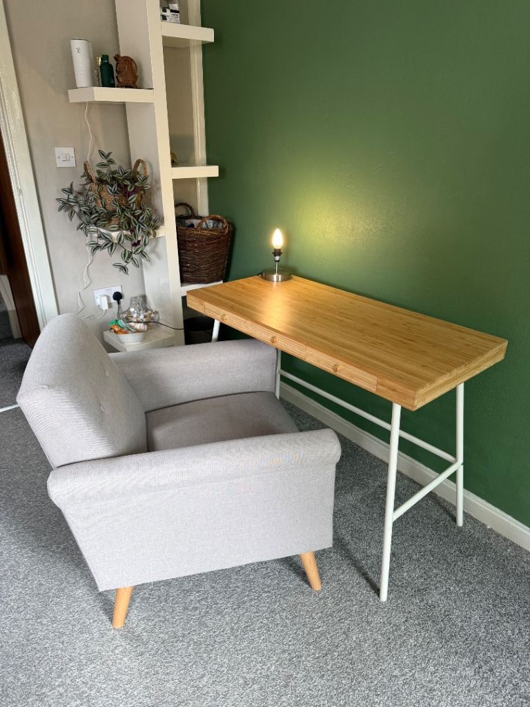 IKEA LILLÅSEN Bamboo Desk 102x49cm – Good Condition