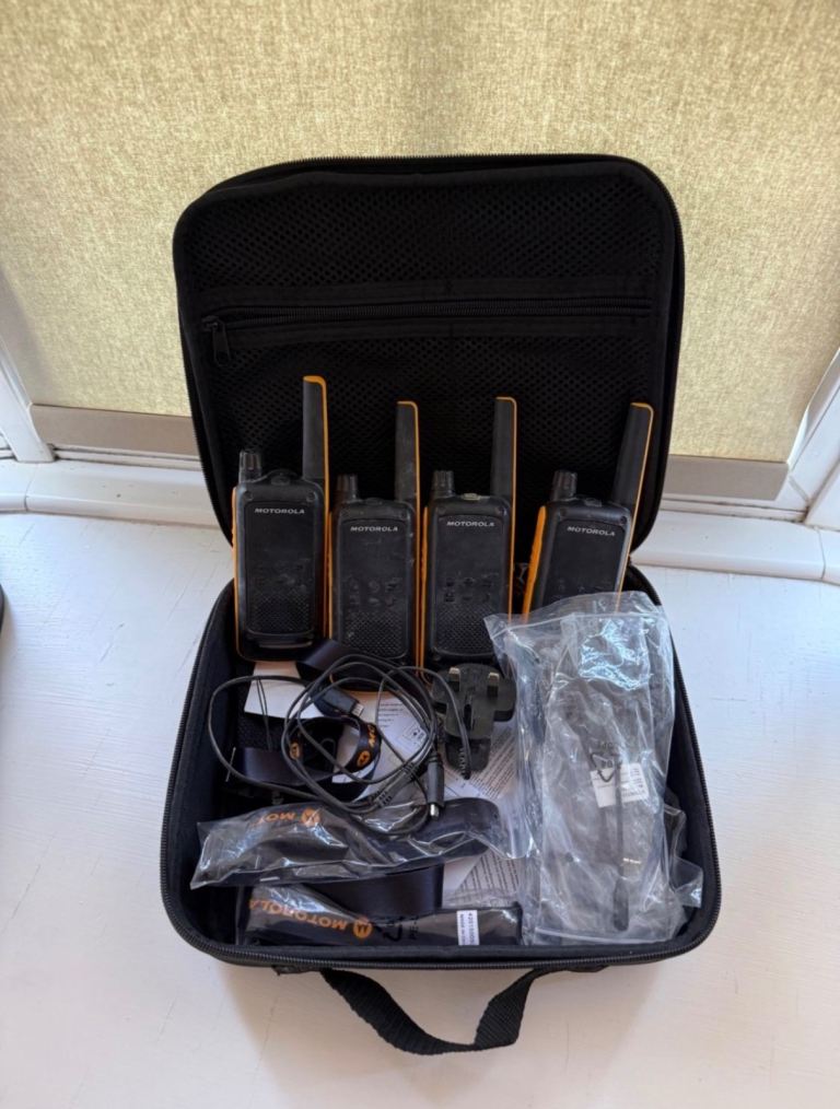 Motorola 4 Way Walkie Talkie Set