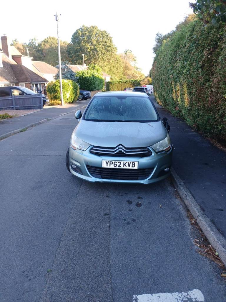 Citroen, C4, Hatchback, 2012, Manual, 1560 (cc), 5 doors