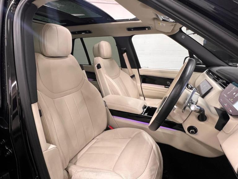 2022 Land Rover Range Rover 3.0 P400 MHEV HSE Auto 4WD Euro 6 (s/s) 5dr ESTATE Petrol Automatic