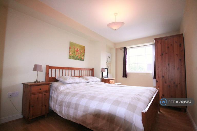 2 bedroom flat in Hoole Lane, Chester, CH2 (2 bed) (#2695187)