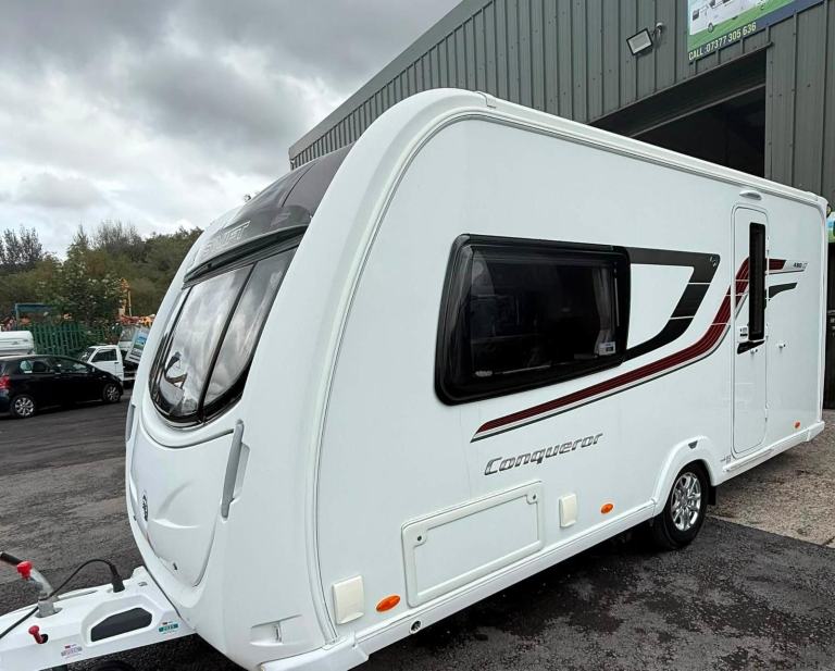 2015 SWIFT CONQUEROR 480 - 2 BERTH CARAVAN