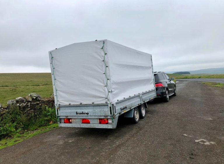 XL Covered Twin Axle Trailer (Brenderup)