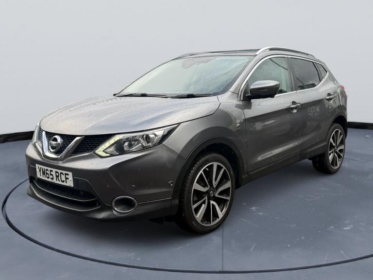 2016 Nissan Qashqai 1.6 dCi Tekna 5dr Xtronic HATCHBACK Diesel Automatic