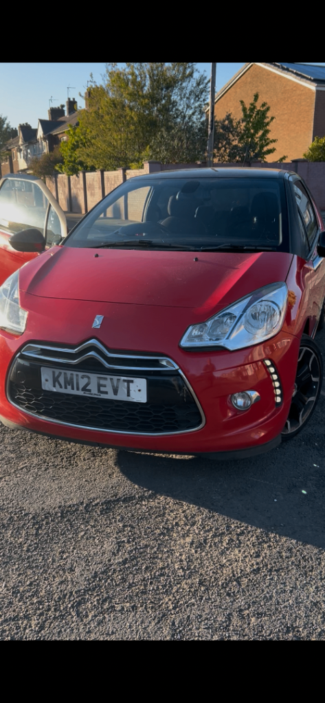 Citroen, DS3, Hatchback, 2012, Manual, 1560 (cc), 3 doors