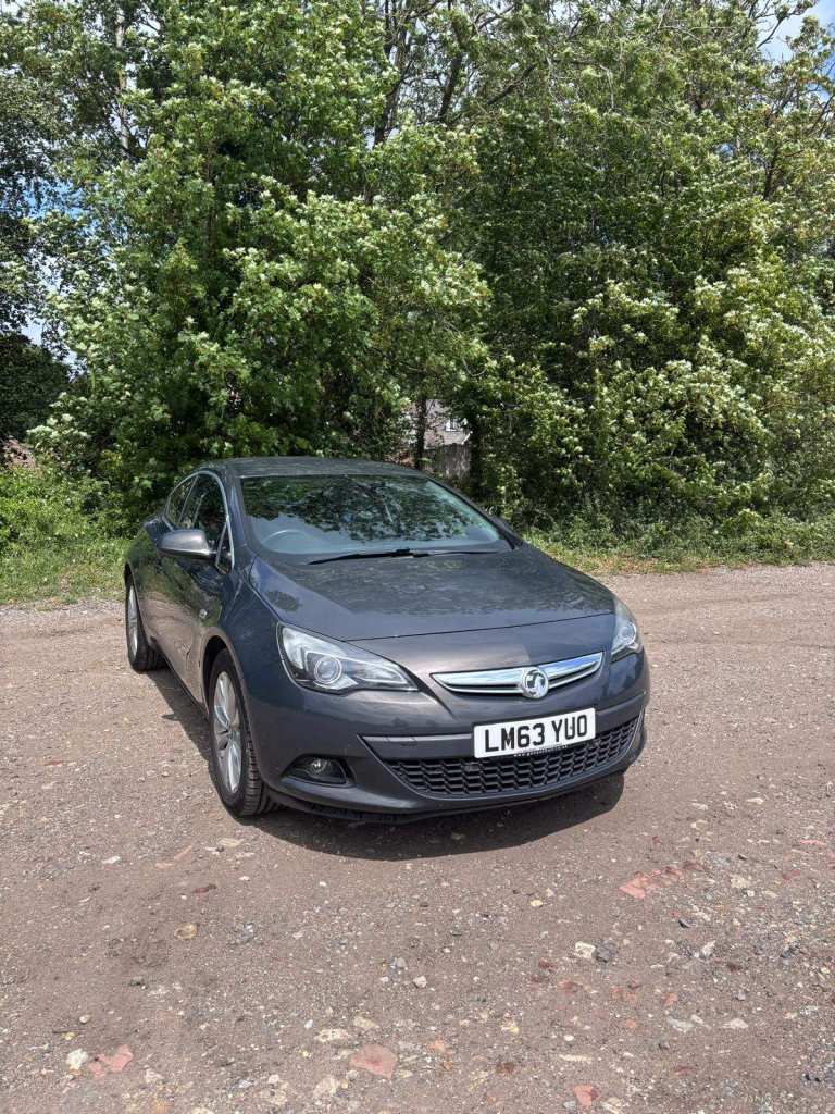 Vauxhall ASTRA GTC SRi Turbo, 2014, Manual, 1.6, 3 doors, 12 months MOT