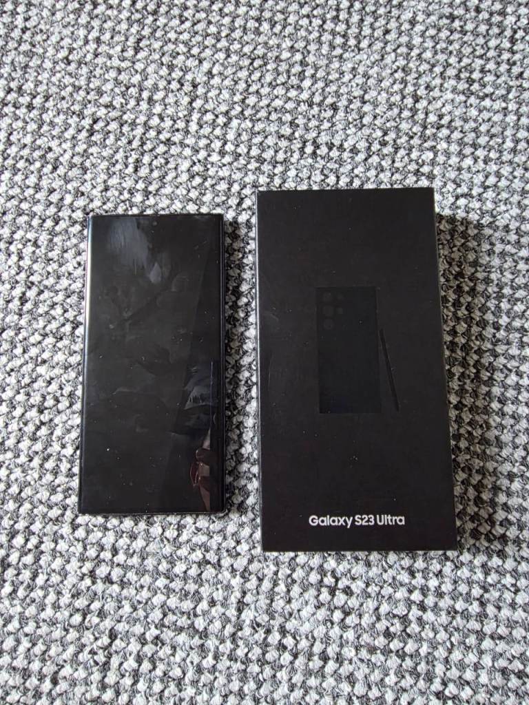 Samsung Galaxy S23 Ultra Black - Good Condition with Box