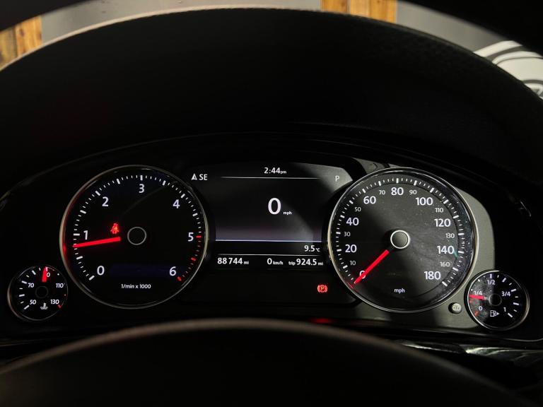 2017 Volkswagen Touareg 3.0 TDI V6 BlueMotion Tech R-Line Tiptronic 4WD Euro 6 (s/s) 5dr ESTATE D...