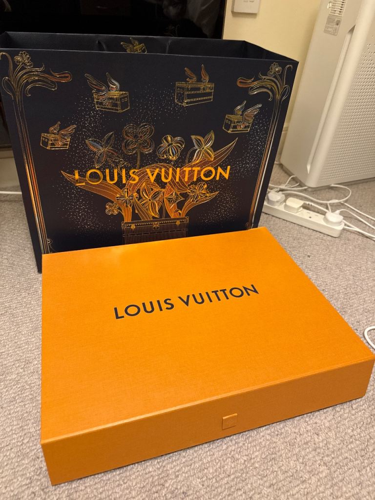 Louis Vuitton box and bag 