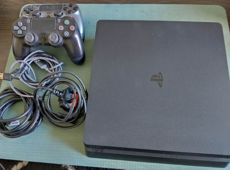 Black slimline PS4 and games, Leads, Hdmi, Headset