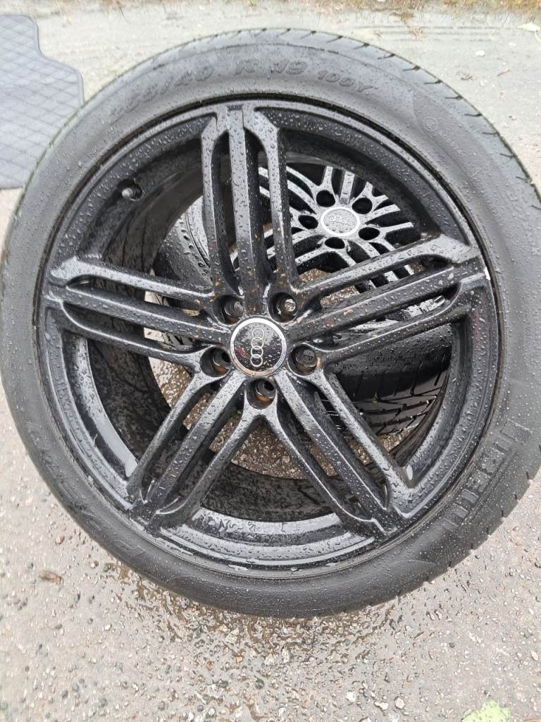 19" AUDI ALLOY WHEELS 