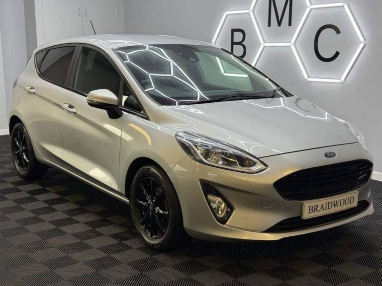 2018 Ford Fiesta 1.0T EcoBoost Zetec Hatchback 5dr Petrol Manual Euro 6 (s/s) (100 ps) Hatchback ...