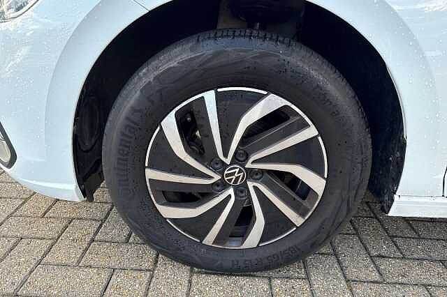 2023 Volkswagen Polo 1.0 TSI Life 5dr + FRONT AND REAR SENSORS Hatchback Petrol Manual