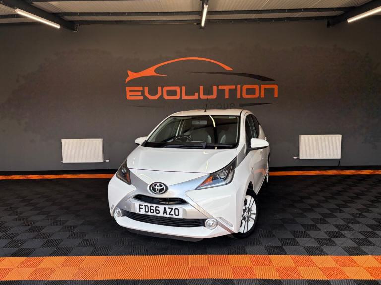 2016 Toyota AYGO 1.0 VVT-i X-Pure 5dr HATCHBACK Petrol Manual