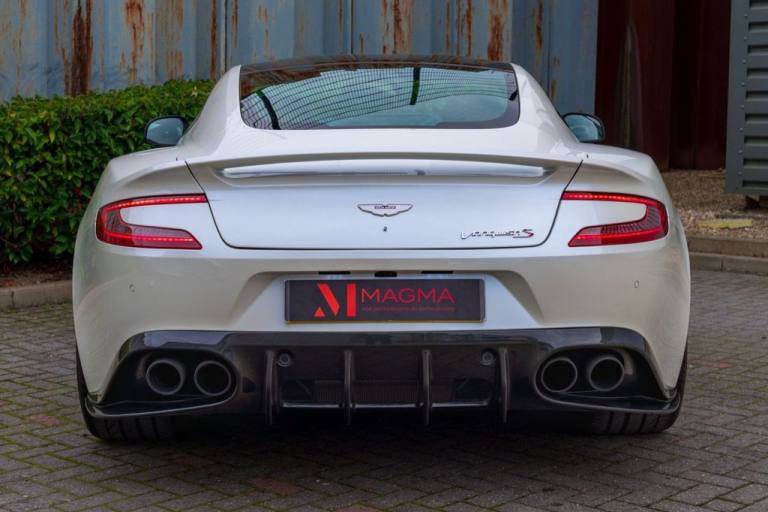 2017 Aston Martin Vanquish Vanquish S Coupe Coupe Petrol Automatic