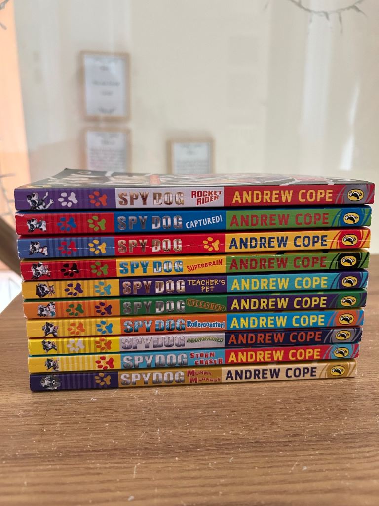 Spy Dogs Colllection