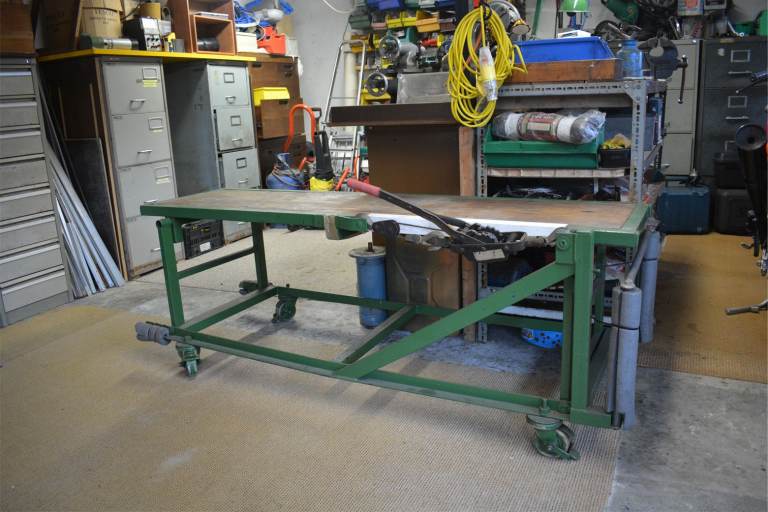 motorbike lifter. cable operated. good condition.