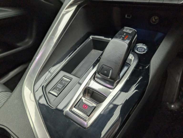 2021 Peugeot 3008 1.5 BlueHDi Allure SUV 5dr Diesel EAT Euro 6 (s/s) (130 ps) BLUETOOTH+LANE  HAT...