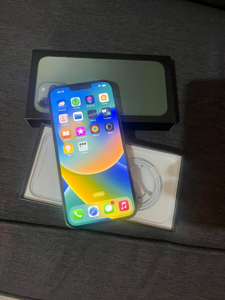APPLE IPHONE 13 PRO MAX 256GB LIMITED EDITION ALPINE GREEN MOBILE(UNLOCKED)(MINT CONDITION)