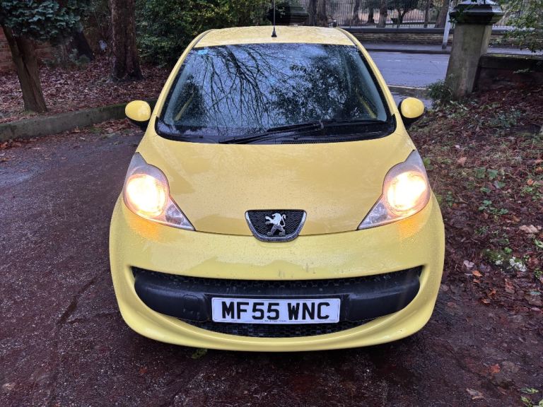 Peugeot 107 1.0 same as Toyota Aygo/Citroen c1