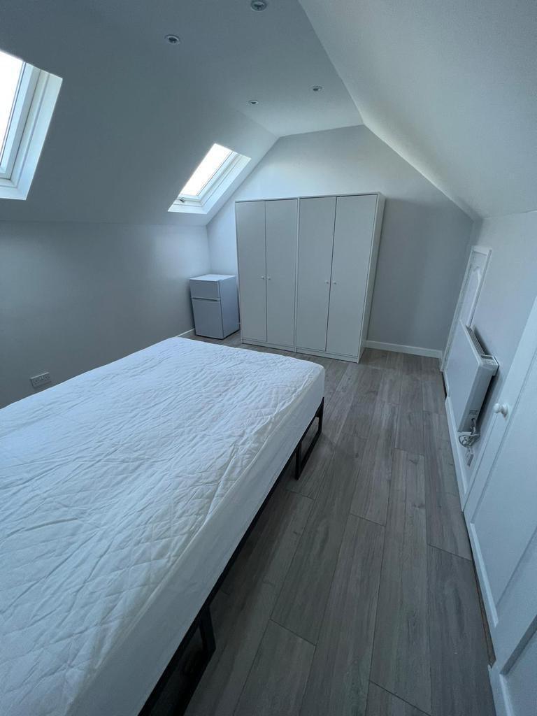 MASSIVE ROOMS IN WOOD GREEN - SYLVAN AVENUE🎉🎉