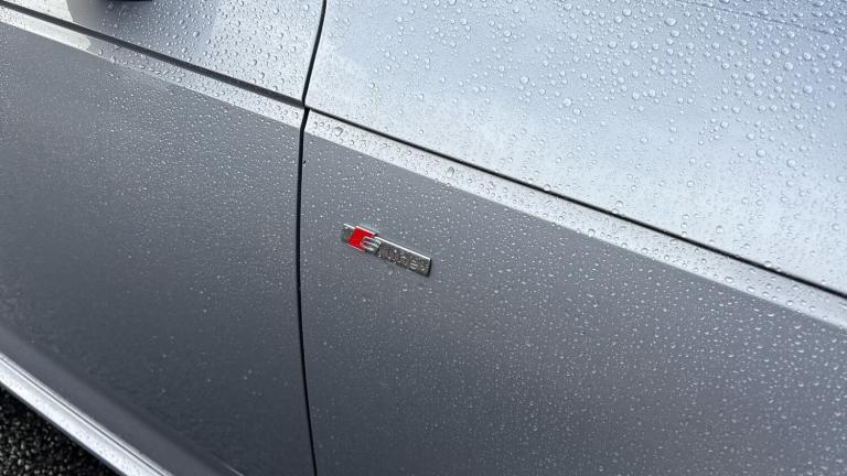 2019 Audi A4 40 TDI Quattro S Line 5dr S Tronic ESTATE DIESEL Automatic