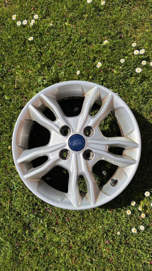 Ford Fieata Alloy Wheel