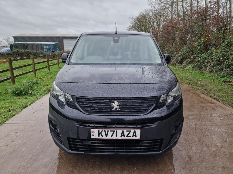 2021 Peugeot Partner  Asphalt Premium  Automatic Black  ULEZ  Clean Bodywork