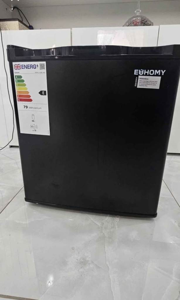 46L Mini Fridge - Small Table Top Fridge 
