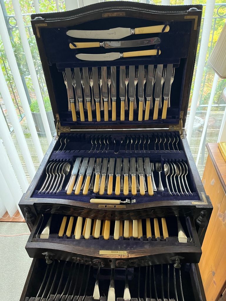 image for Cutlery canteen 