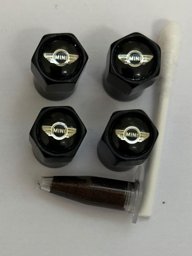 BMW Mini Logo Tyre Valve Dust Caps – Set with Grease
