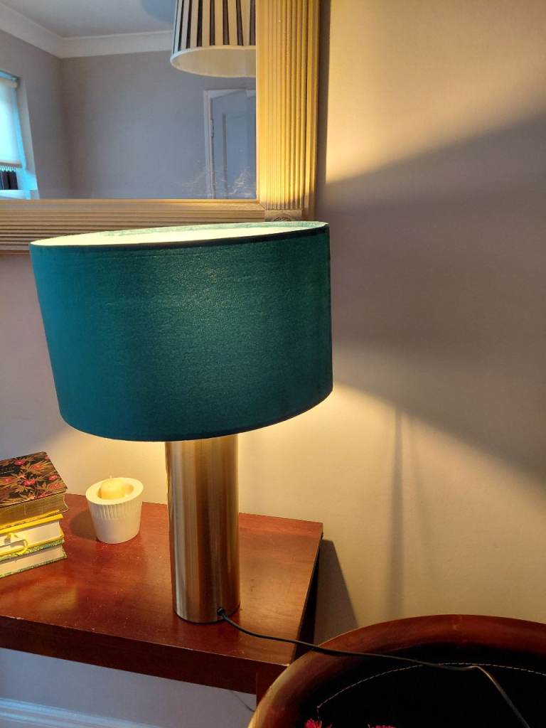 Beautiful New Green and Gold Lamp