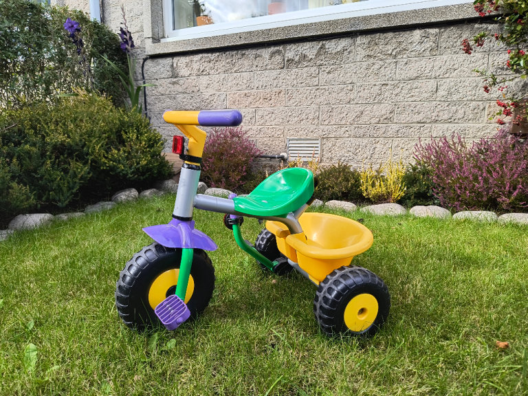 Tricycle for 2-3 years old child