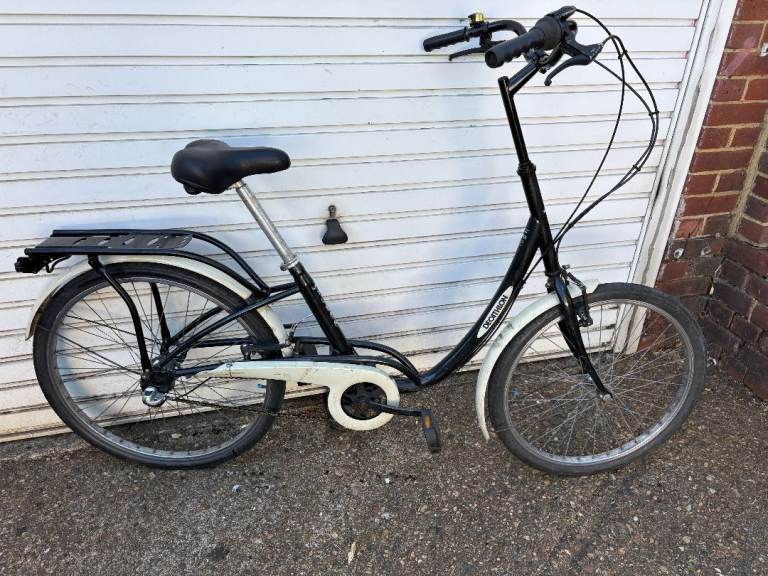 MAN LADYS BIKE STEP THOUGH decathlon 26in wheels 3 gears 16in frame suit short person serviced £100