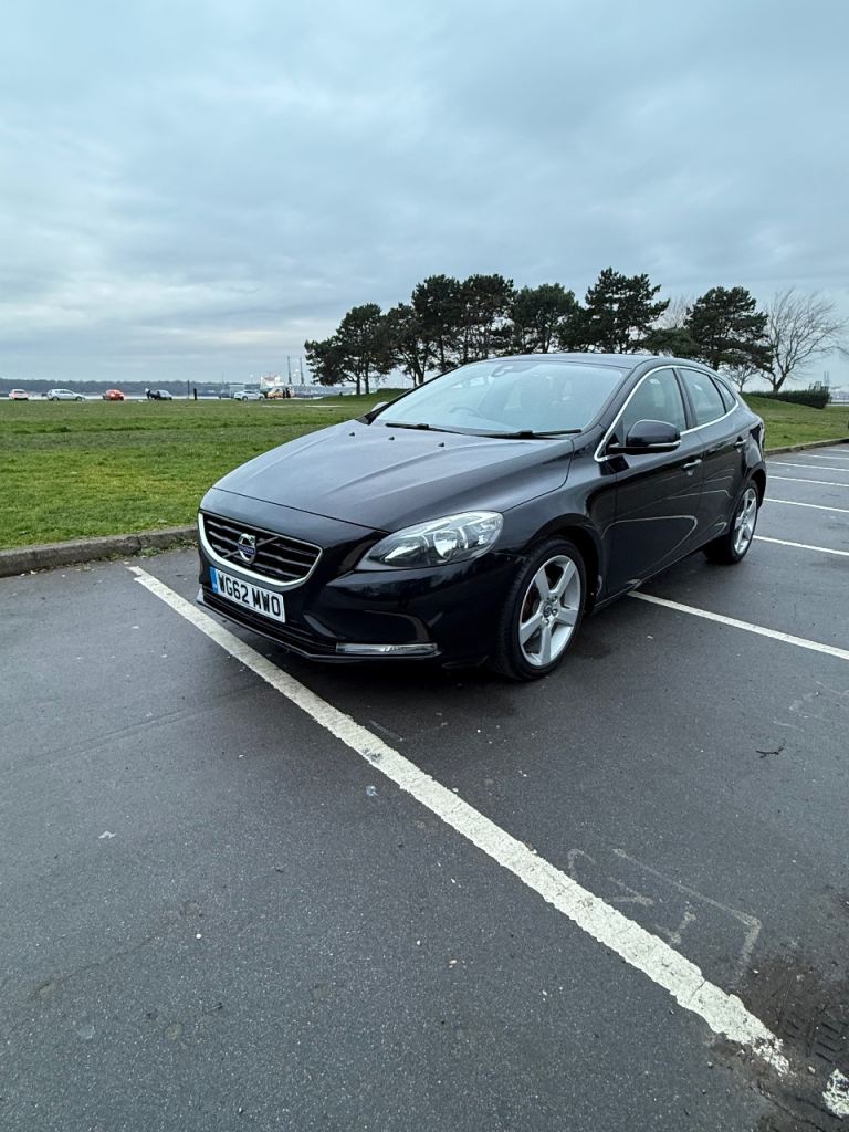 Volvo, V40, Hatchback, 2012, Manual, 1560 (cc), 5 doors