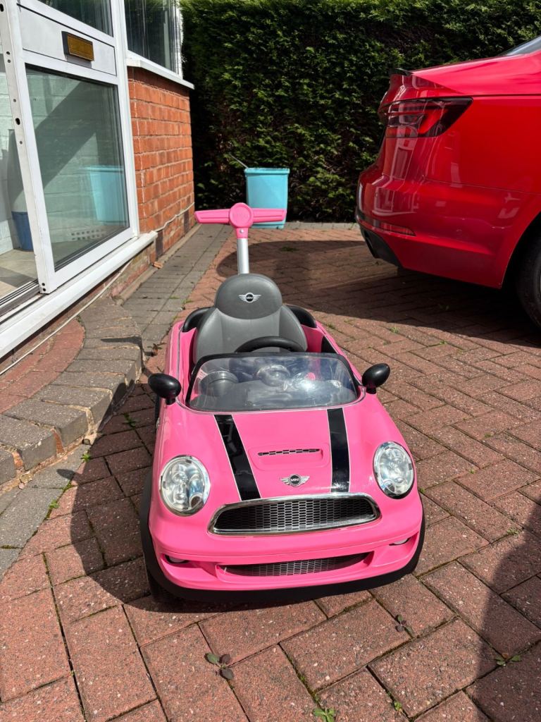 Mini Cooper kids ride on car