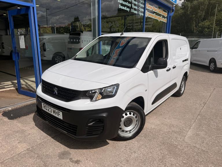2023 Peugeot Partner 950 1.5 BlueHDi 100 Professional Premium + Van PANEL VAN DIESEL Manual