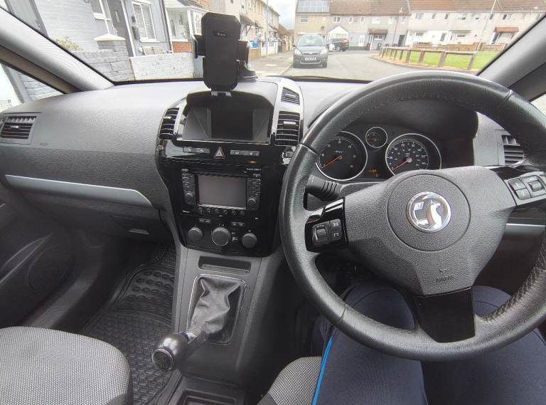 Vauxhall, ZAFIRA, MPV, 2012, Manual, 1686 (cc), 5 doors