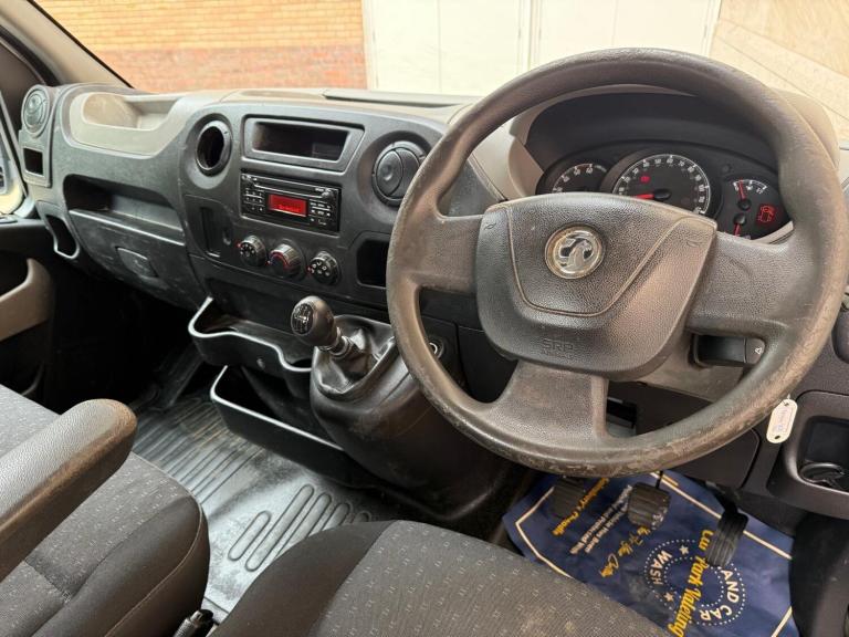 2014 Vauxhall Movano 2.3 CDTI H1 Chassis Cab 125ps CHASSIS CAB DIESEL Manual