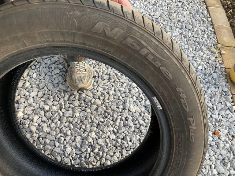 Car tyre Nexen 195/60 R16 N Blue HD Plus Excellent condition