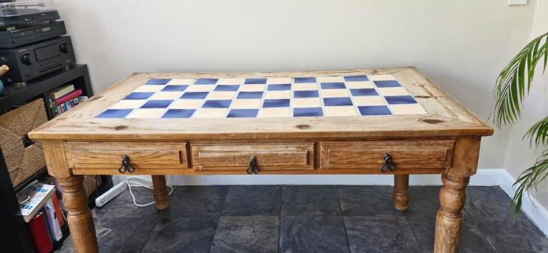 Moroccan Kitchen Table for FREE