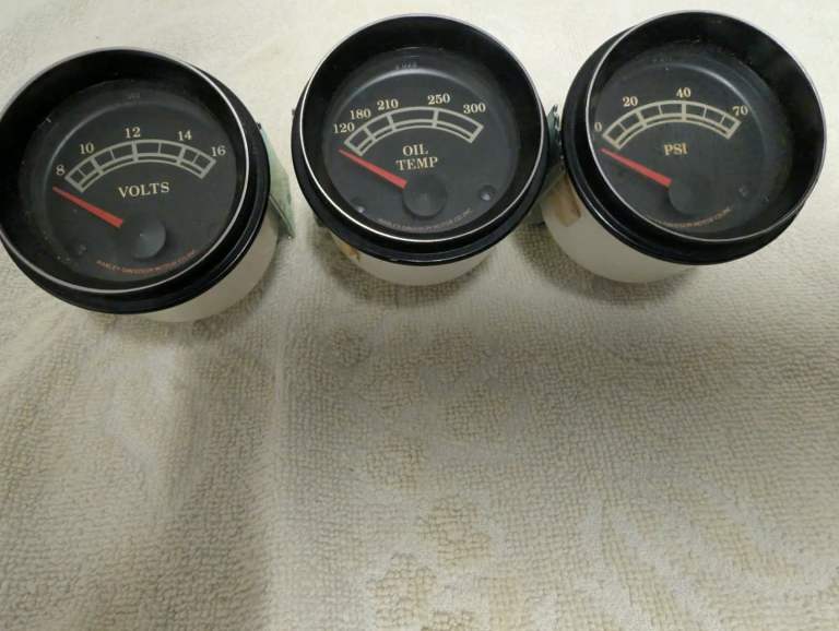 Harley Davidson Motorcycle Dash Gauges