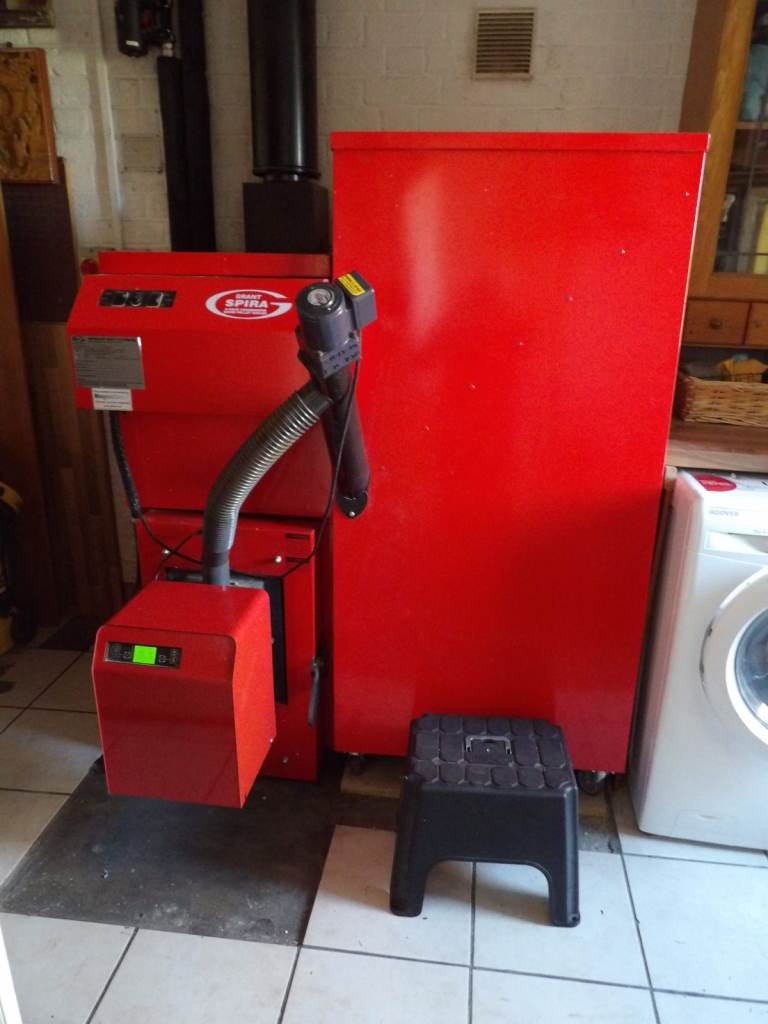 FOR SALE   Grant Spira 6-26kW Condensing Wood pellet boiler