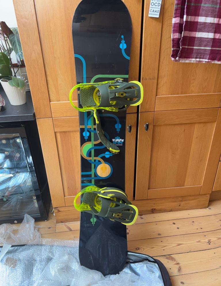Burton Mayhem 158 Snowboard+Bindings