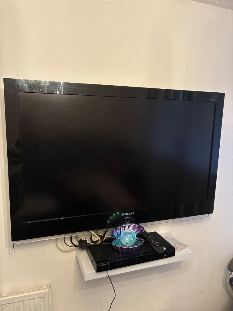 Tv for sale 