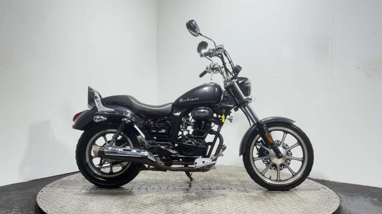 Lexmoto Michigan 2015 RUNNING CRUISER PROJECT BIKE SPARES OR REPAIR 125CC LEARNE