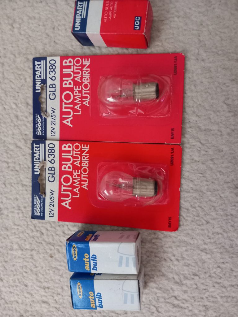 Car bulbs bundle for £5